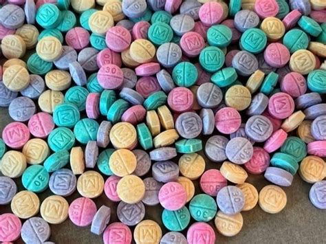Rainbow Fentanyl 5 Things To Know Including How Kids Are Targeted