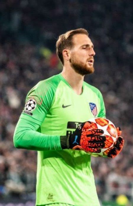 Jan oblak salary per week? Jan Oblak Salary Per Week / There's nothing new, there ...