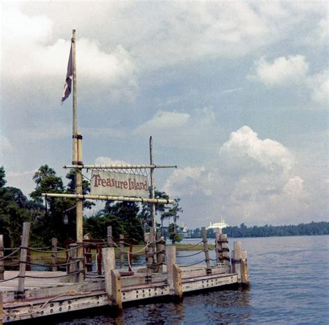 Discovery Island Disney World Man Caught Camping On Wdw S Abandoned