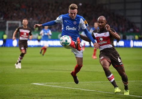 Holstein Kiel verliert beim FC St. Pauli - 1. FC Nürnberg nur remis