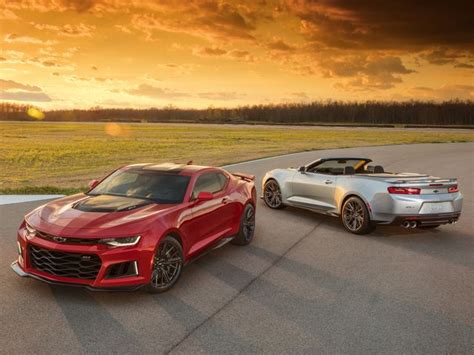 2020 Chevrolet Camaro Zl1 Review Pricing And Specs