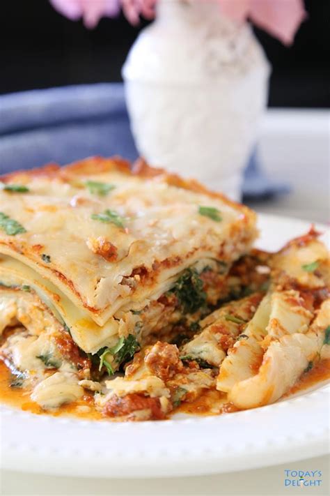 Best Spinach Lasagna Recipe Creamy With Bechamel Todays Delight