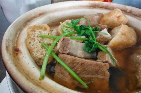 For my version i added green papaya. Restaurants And Cafés That Are Near The MRT-SBK Line