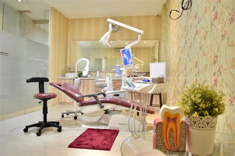 Ava Dental Aesthetic Dokter Gigi Bandung Homecare24