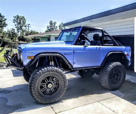 Pin By Gbarbera On Ford Broncos Ford Bronco Bronco Classic Ford Broncos