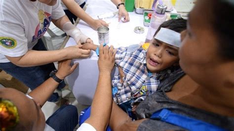 Philippines Declares Dengue Epidemic As Deaths Surge Bbc News