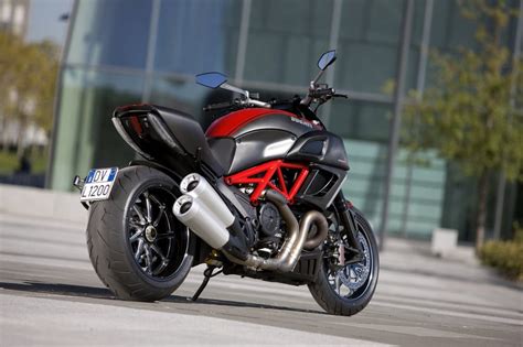 Ducati diavel coole motorräder sportmotorräder motorräder löwe träume. 2011 Ducati Diavel - Red Carbon - Yelp