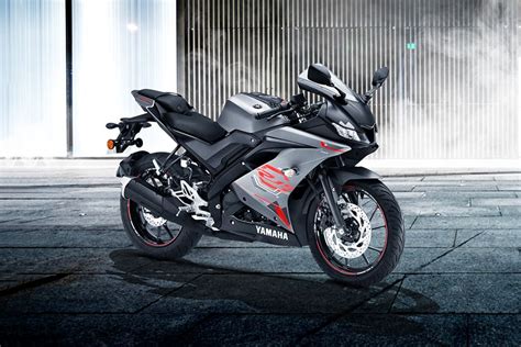 The emi of yzf r15 v3 is available at rs. Yamaha YZF R15 V3 Thunder Grey Price, Images, Mileage ...