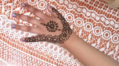 Most Easy And Beautiful Mehndi Design With Trick Aatika Henna Art