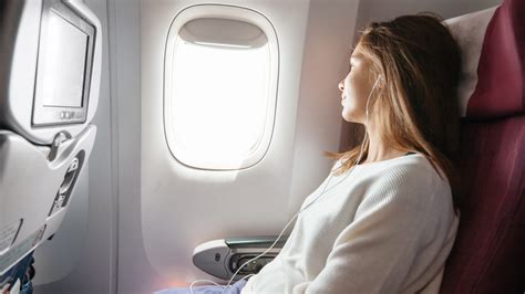 The Best Place To Sit On A Plane If You Want To Stay Healthy