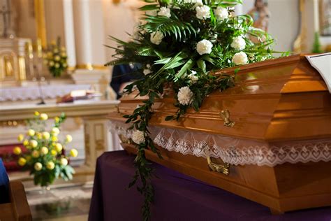Religious Funerals Plumstead, Woolwich, Greenwich | Andrew Johnson ...
