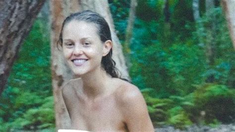 Isabelle Cornish Naked Actress Shocks With Instagram Posts News Com Au Australias Leading