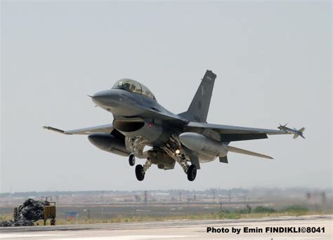 Jet Airlines: Pakistan Air Force F-16