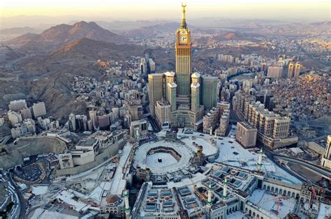 Suspension Of Hajj Worsens Saudi Economic Woes Daily Sabah