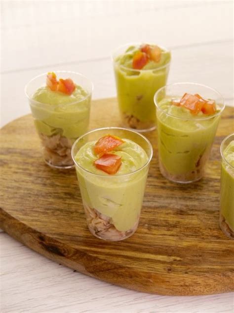 Verrine de salade de fruits de noël et sa mousse de yaourt. Verrine à l'avocat facile et rapide - Recettes Cooking ...