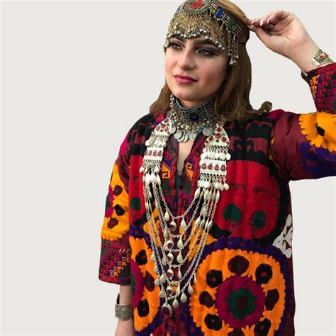 Arany Mókus Szigetelje Afghanistan Traditional Dress Etika Csendes Repaszta