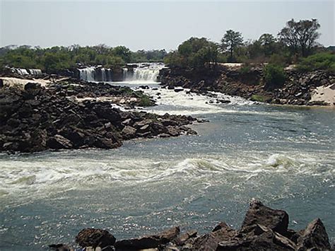 Ngonye Falls Cascades Fleuve Parc National Des Chutes Ngonye