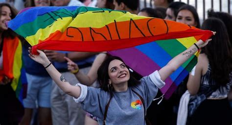 [fotos] madrid se llena de colores por marcha del orgullo gay mundo el comercio perÚ