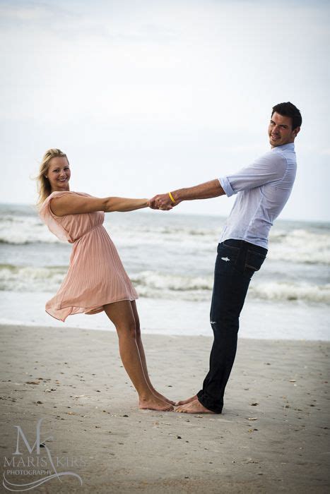 Maybe you would like to learn more about one of these? Výsledek obrázku pro couple photos ideas | Couples beach ...