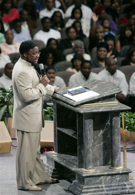 Eddie Long Controversial Pastor Of Georgia Megachurch Dies At 63 New York Daily News