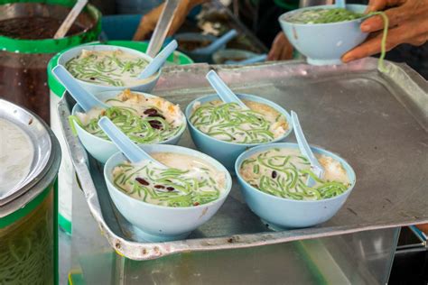 Though some of the most popular hawkers often have no name, from their pots and. The best food in George Town in Penang, Malaysia