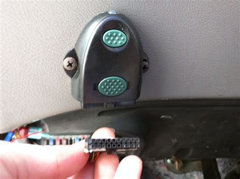 What model is this aftermarket honda civic alarm panel? : whatisthisthing
