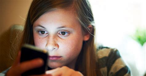 I Caught My Year Old Sending Naked Pics Of Herself A Mum S Sexting Nightmare Mirror Online