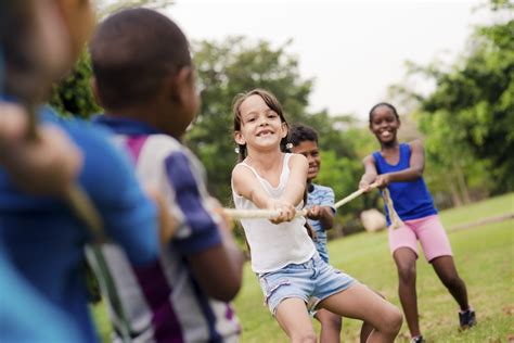 20 Easy And Fun Outdoor Games For Kids