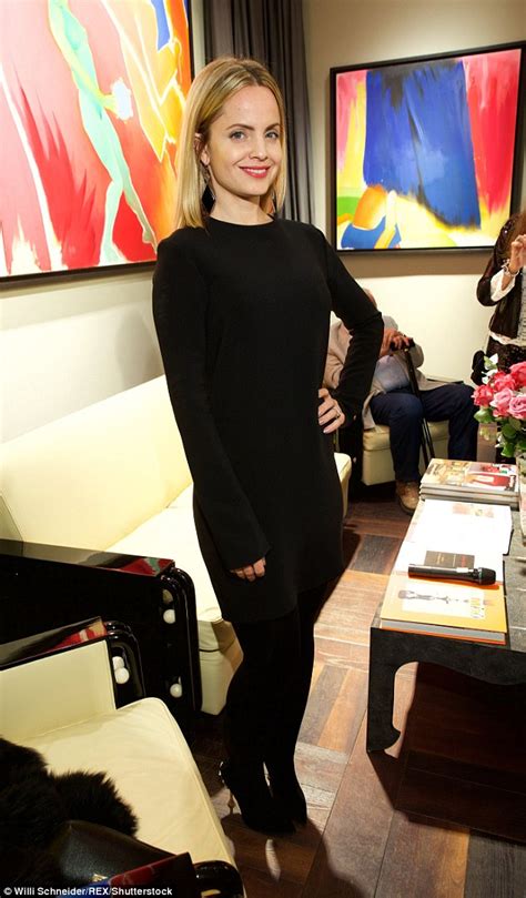 Mena Suvari Flaunts Her Flawless Figure In A Little Black Dress In
