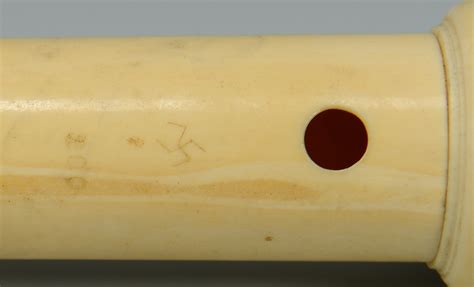 Lot 487 5 Decorative Ivory Items Case Auctions
