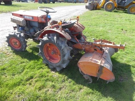Kubota B7000 Compact 4wd Tractor With Pto Rotavator 3 Point Linkage