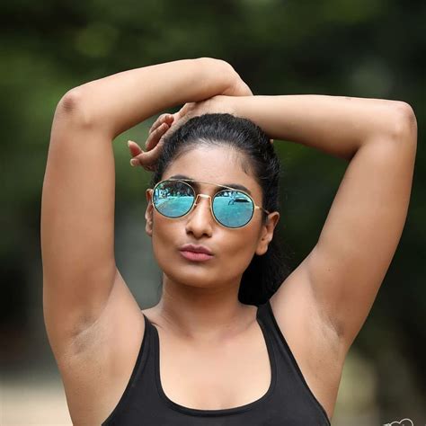 Actress Armpit Show Shriya Saran Sexy Actress Armpit