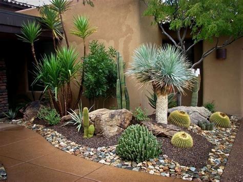 28 Refreshing Tropical Landscaping Ideas Front Garden Landscape