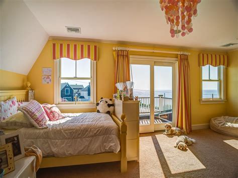 Pets Photobomb Cape Cod Real Estate Listings, Nov. 2014 ...