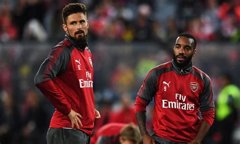Tottenham hotspur, villarreal, arsenal, man. Arsenal's Lacazette vs Chelsea's Giroud | Europa League Final