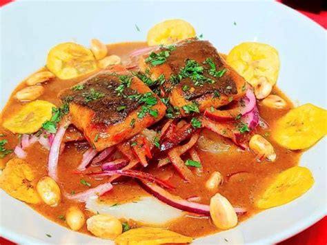 Receta De Encebollado Ecuatoriano Vegano Con Pescado De Tofu Y Algas