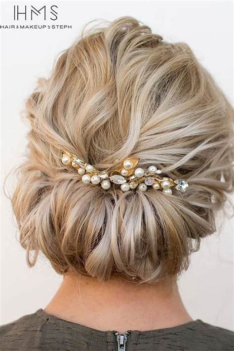 15 short hair updos to revive your love for your lengths. 12 Wedding Hairstyles for Short Hair - Houston Wedding Blog