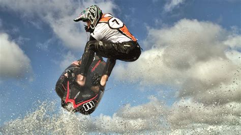 Jetsurf company has grown to become one of the most innovative motorized jetboard creators in the entire world. JetSurf Power Surf Boards | ToysForBigBoys.com