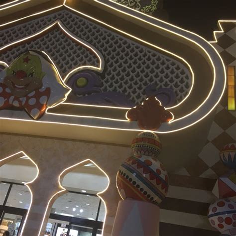 Kuwait Magic Shopping Mall