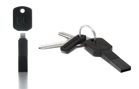 Usb Kii Key Ring With Charger Bluelounge