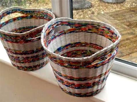 Diy Recycled Magazine Basket Ideas En 2020 Reciclaje De Papel Cestas