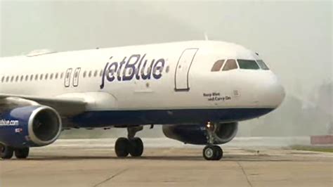 Crew Members Sickened During Jetblue Flight From Boston To Charleston