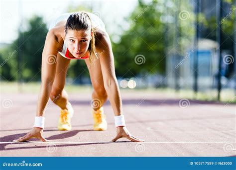Female Sprinter Getting Ready For The Run Stock Image Image Of Summer