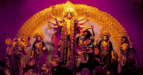 6 Durga Puja Pandals That You Need To Visit In The City Whatshot Pune