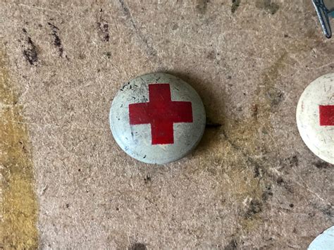Vintage Set Of 5 Red Cross Pins Etsy