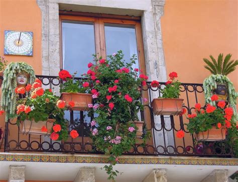 33 Great Balcony Garden Ideas With A Diy Balcony Guide