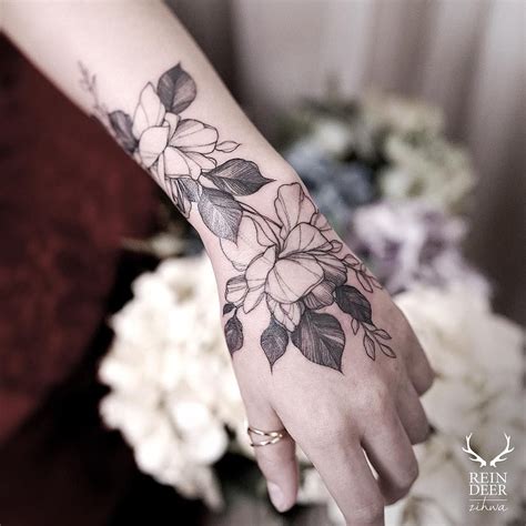 10 Best Flower Tattoo Designs On Hand For Girls Tattoos Design