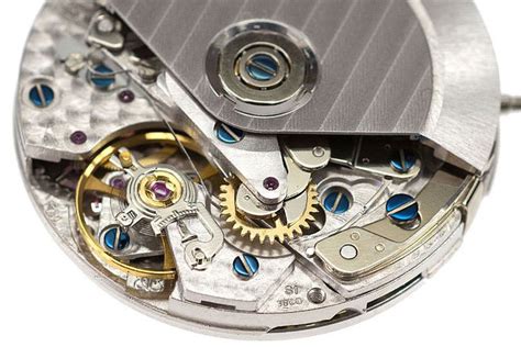 Four Of The Most Innovative Watch Movements Crown And Caliber Blog