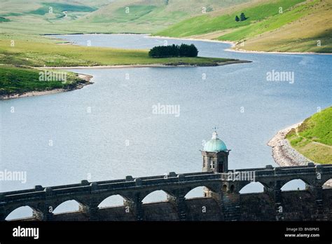 Craig Goch Dam And Reservoir Elan Valley Powys Wales Stock Photo Alamy