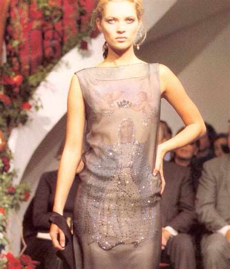 Kate Moss Dolce Gabbana Spring Summer 1998 Runway Backstage Catwalk